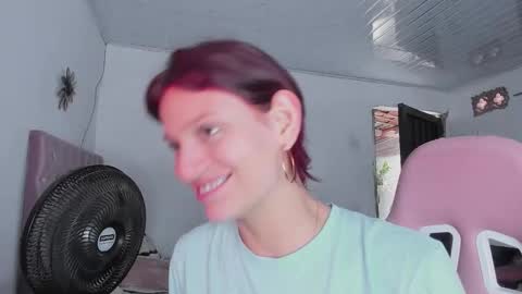 Snapshot of sophie_dolly_ chatting on February 24, 2026, 6:28 pm sophie doll online show from February 24, 2026, 6:28 pm