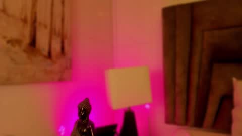 Snapshot of sophiee_smith chatting on January 16, 2026, 10:52 am Sophie online show from January 16, 2026, 10:52 am