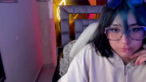   Sophie  online show from February 24, 2026, 11:36 pm