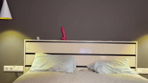 Snapshot of squirtaura chatting on February 9, 2026, 6:06 am Dina online show from February 9, 2026, 6:06 am