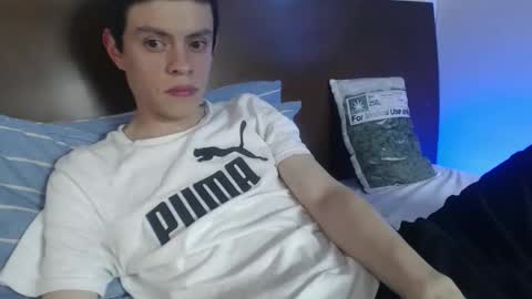 Snapshot of sr_bolaiinas chatting on September 29, 2025, 8:24 pm sr_bolaiinas online show from September 29, 2025, 8:24 pm