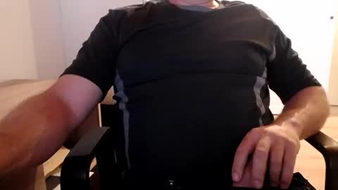 Snapshot of stefan2580 chatting on September 9, 2025, 6:35 am Stefan online show from September 9, 2025, 6:35 am