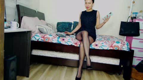 Zuly online show from December 2, 2024, 3:47 am