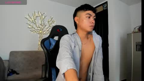 Snapshot of steven_twink07 chatting on October 4, 2025, 9:46 pm Esteban online show from October 4, 2025, 9:46 pm