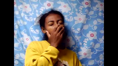 Snapshot of strevah9794 chatting on February 1, 2026, 11:25 pm strevah9794 online show from February 1, 2026, 11:25 pm