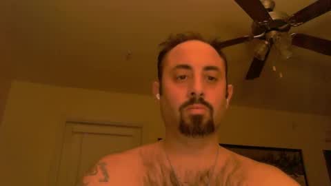 Snapshot of stro69300110 chatting on October 5, 2025, 1:15 am stro69300110 online show from October 5, 2025, 1:15 am