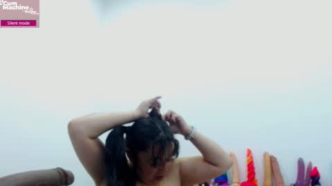 Snapshot of sucker_drool chatting on January 19, 2026, 12:09 pm Sucky online show from January 19, 2026, 12:09 pm