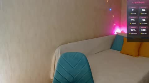 Instagram faroffland online show from February 26, 2025, 3:19 pm