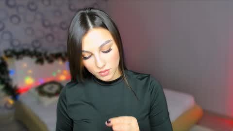 sunsetwithava online show from December 21, 2024, 1:53 pm