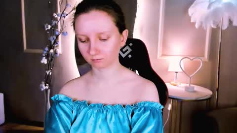 Snapshot of sunshine_blaze chatting on February 24, 2026, 1:31 pm Alice online show from February 24, 2026, 1:31 pm