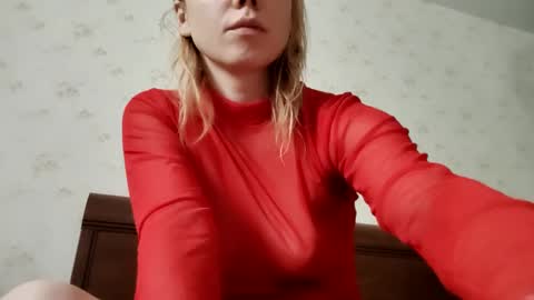 Snapshot of supereasyx chatting on January 27, 2025, 7:35 am Annie online show from January 27, 2025, 7:35 am