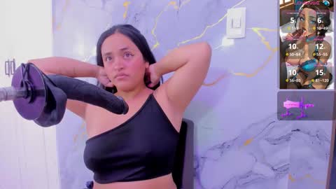 Snapshot of susan_bigass chatting on February 21, 2026, 11:33 am Susan online show from February 21, 2026, 11:33 am