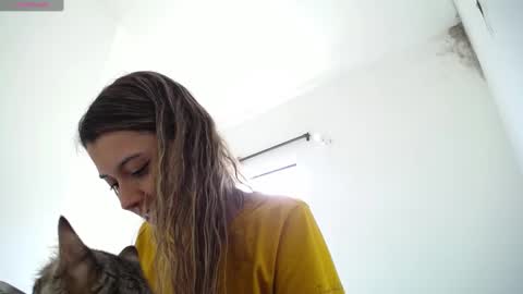 Snapshot of susanaduncann chatting on December 1, 2024, 4:51 pm Susana online show from December 1, 2024, 4:51 pm