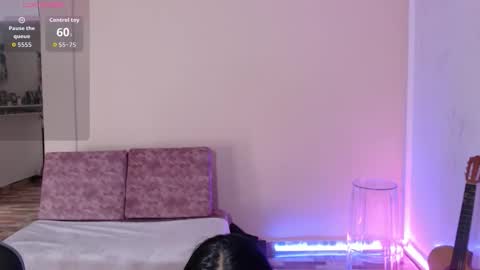 Susana hendrix    online show from March 3, 2026, 6:25 pm