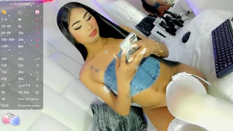 Snapshot of suxansexyhott chatting on January 26, 2025, 8:56 pm suxansexyhott online show from January 26, 2025, 8:56 pm