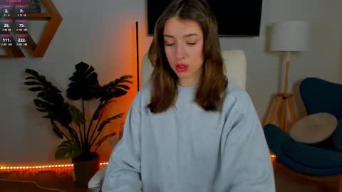 Snapshot of sweet__vikki chatting on February 10, 2026, 9:24 am sweet__vikki online show from February 10, 2026, 9:24 am