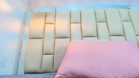 Snapshot of sweet_amye chatting on October 4, 2025, 7:12 pm Amye online show from October 4, 2025, 7:12 pm