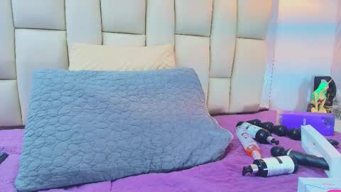 Snapshot of sweet_amye chatting on February 18, 2026, 7:10 pm Amye online show from February 18, 2026, 7:10 pm