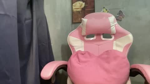 Daisy online show from February 18, 2026, 1:29 pm