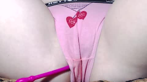 Snapshot of sweet_kitten25 chatting on March 5, 2025, 8:54 am Kitten online show from March 5, 2025, 8:54 am