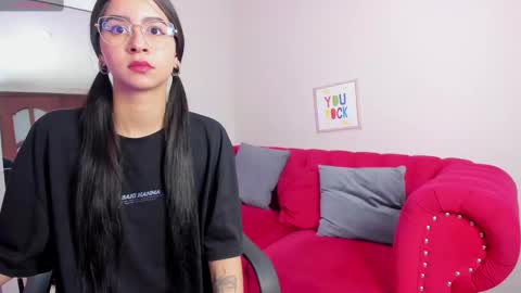 Snapshot of sweet_obsession__ chatting on February 18, 2025, 1:00 pm Sweet Obsession online show from February 18, 2025, 1:00 pm