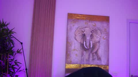 Snapshot of sweet_obsession_xo chatting on October 12, 2025, 7:29 am Lilly online show from October 12, 2025, 7:29 am