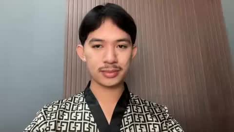 khrayan online show from March 1, 2026, 2:02 am