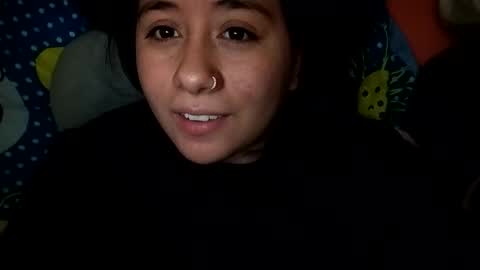 Snapshot of sweetie__annie chatting on October 8, 2025, 6:33 am Ana Mara i cant Make noise My family is here online show from October 8, 2025, 6:33 am