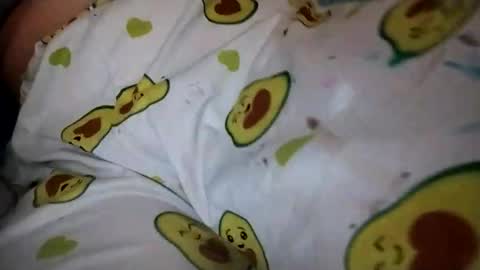 Snapshot of sweetie__annie chatting on October 21, 2025, 5:08 am Ana Mara i cant Make noise My family is here online show from October 21, 2025, 5:08 am