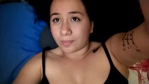 Snapshot of sweetie__annie chatting on November 14, 2025, 5:06 am Ana Mara i cant Make noise My family is here online show from November 14, 2025, 5:06 am