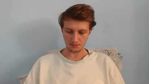 Snapshot of sweetietwin chatting on February 19, 2026, 10:11 am CAT online show from February 19, 2026, 10:11 am