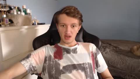 Snapshot of sweetietwin chatting on March 1, 2026, 8:38 am CAT online show from March 1, 2026, 8:38 am