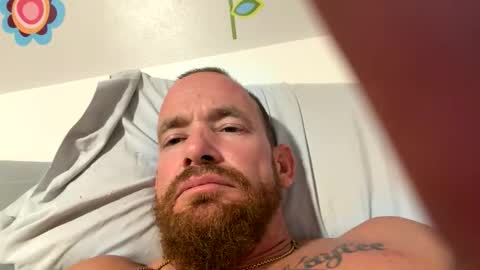 Snapshot of sweetnsexy95 chatting on January 10, 2026, 4:47 am WeAim2PZzz online show from January 10, 2026, 4:47 am