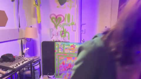 Snapshot of switchinjay chatting on September 25, 2025, 8:07 am switchinjay online show from September 25, 2025, 8:07 am