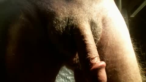 Snapshot of switchngears chatting on January 31, 2025, 10:42 pm switchngears online show from January 31, 2025, 10:42 pm