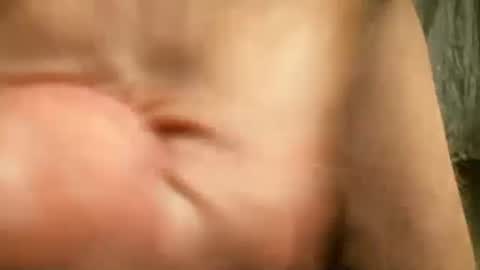 Snapshot of switchngears chatting on February 5, 2025, 12:27 pm switchngears online show from February 5, 2025, 12:27 pm