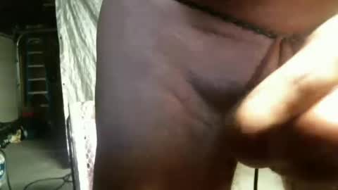 Snapshot of switchngears chatting on February 16, 2025, 1:38 pm switchngears online show from February 16, 2025, 1:38 pm