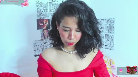 Snapshot of sylphy17 chatting on December 14, 2024, 12:23 pm sylphy17 online show from December 14, 2024, 12:23 pm