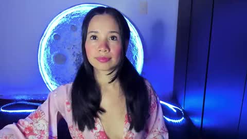 Snapshot of sylphy17 chatting on October 18, 2025, 11:38 pm sylphy17 online show from October 18, 2025, 11:38 pm