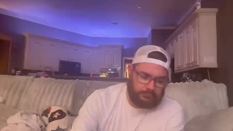 Snapshot of taintnuzzler_13 chatting on October 9, 2025, 5:49 am TaintNuzzler online show from October 9, 2025, 5:49 am