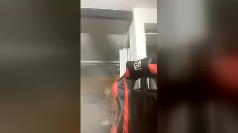 Snapshot of talktome4 chatting on February 7, 2026, 1:42 am talktome4 online show from February 7, 2026, 1:42 am