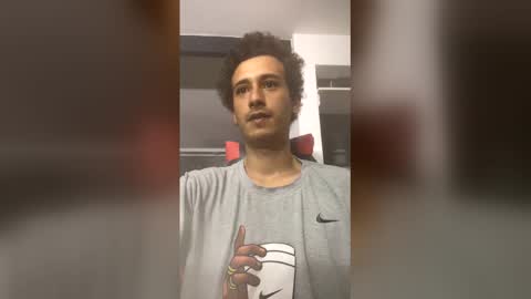 Snapshot of talktome4 chatting on February 17, 2026, 9:32 pm talktome4 online show from February 17, 2026, 9:32 pm