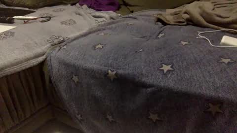 Snapshot of tallboy77eu chatting on November 15, 2025, 4:43 am Aligator online show from November 15, 2025, 4:43 am