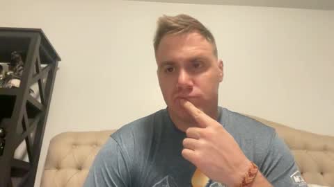 Snapshot of tallchef12 chatting on December 5, 2024, 2:42 am Zaddy online show from December 5, 2024, 2:42 am