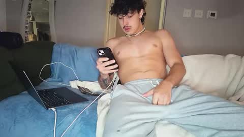 Snapshot of talltatsandhandsome chatting on February 28, 2026, 8:26 am TallTatsAndHandsome online show from February 28, 2026, 8:26 am