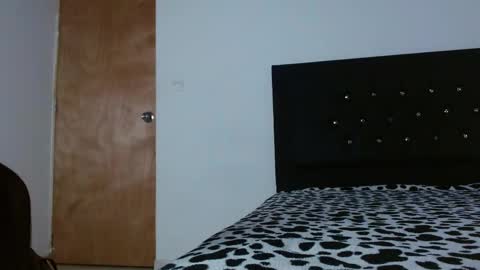 Snapshot of tamy_sexygirl chatting on February 25, 2025, 4:57 am tamy online show from February 25, 2025, 4:57 am