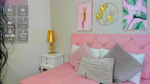 tanysha_03 online show from September 12, 2025, 11:43 am