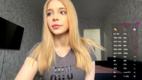 Snapshot of tashinadoncaster chatting on February 15, 2026, 7:51 am Viola online show from February 15, 2026, 7:51 am