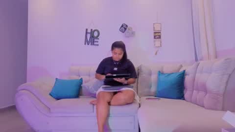 Snapshot of tatiana1004 chatting on February 26, 2026, 2:32 am tatiana1004 online show from February 26, 2026, 2:32 am