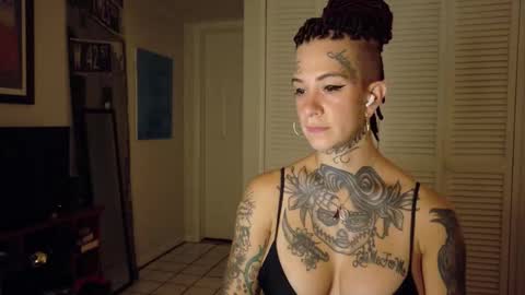 Snapshot of tattooed_natalia chatting on February 10, 2026, 9:57 am Natalia 3 online show from February 10, 2026, 9:57 am